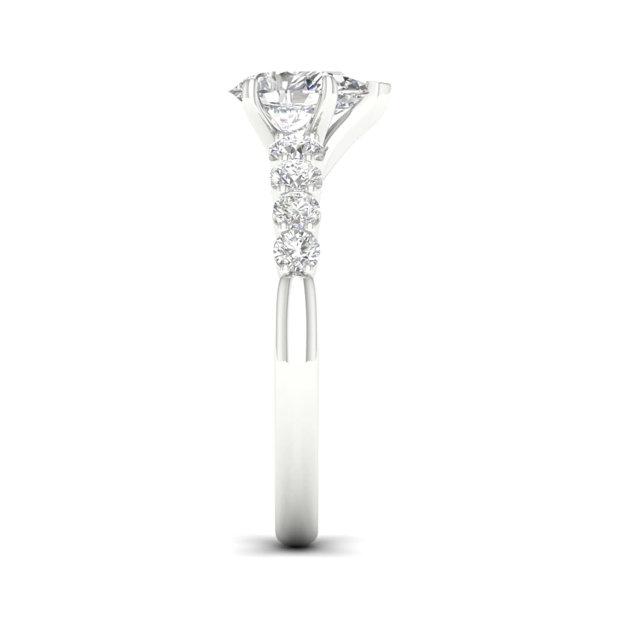 1 1/2 ctw Graduated Pear Centre Engagement Ring - Image 7