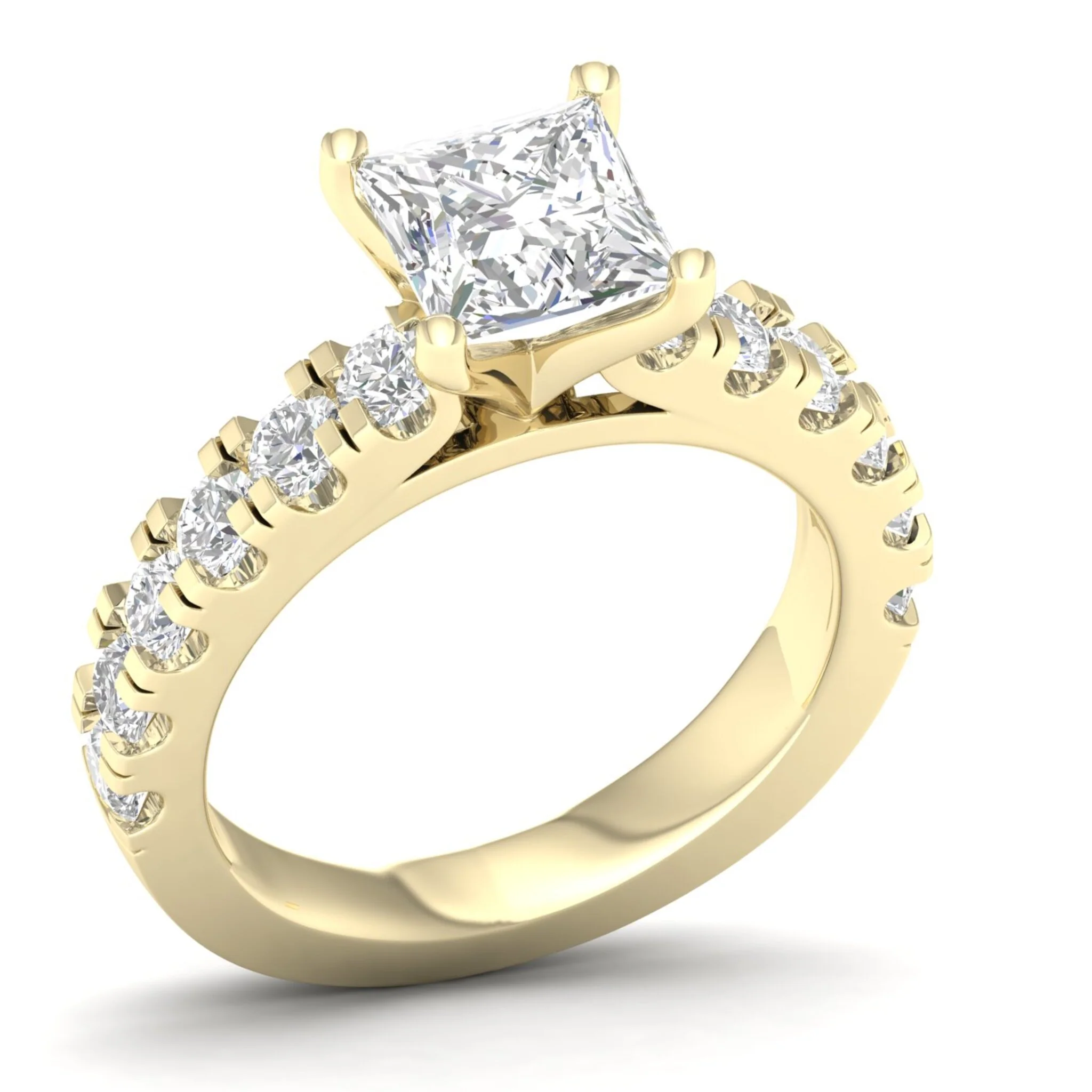 2 1/2 ctw Classic Princess Centre Engagement Ring - Image 4