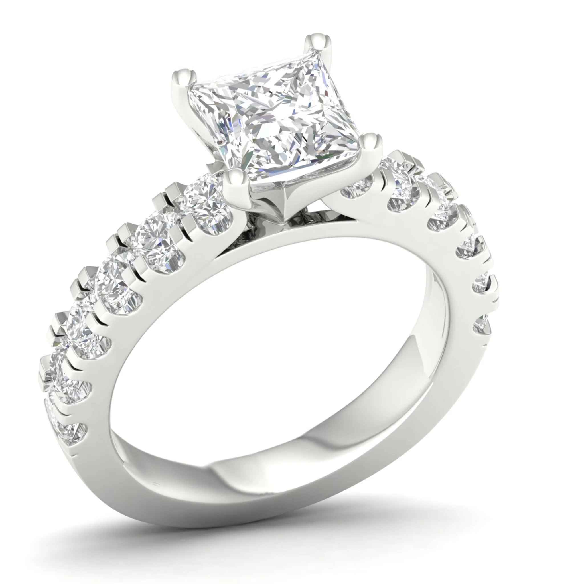 2 1/2 ctw Classic Princess Centre Engagement Ring - Image 8